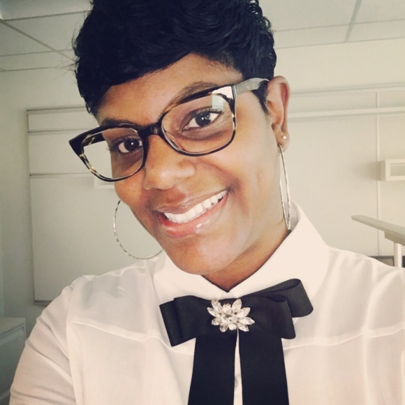 Meet your Posher, Shannon - Picture 1 of 1